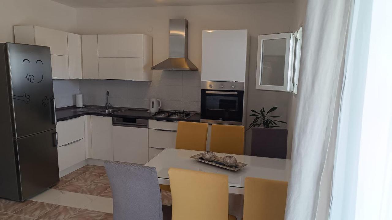 Apartment Ruby Podstrana Eksteriør billede